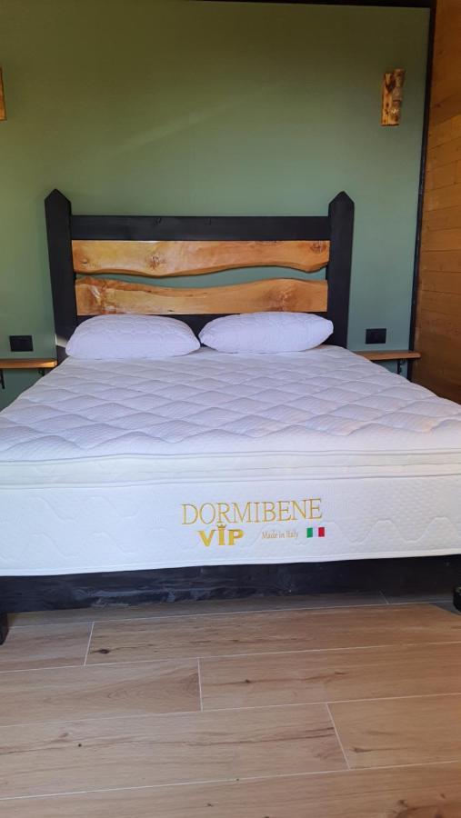 שקודר Room With Private Garden מראה חיצוני תמונה